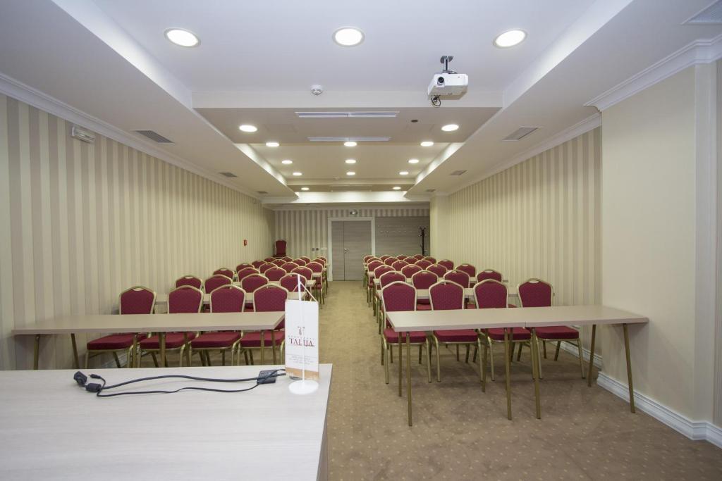 באניה לוקה Hotel Talija מראה חיצוני תמונה