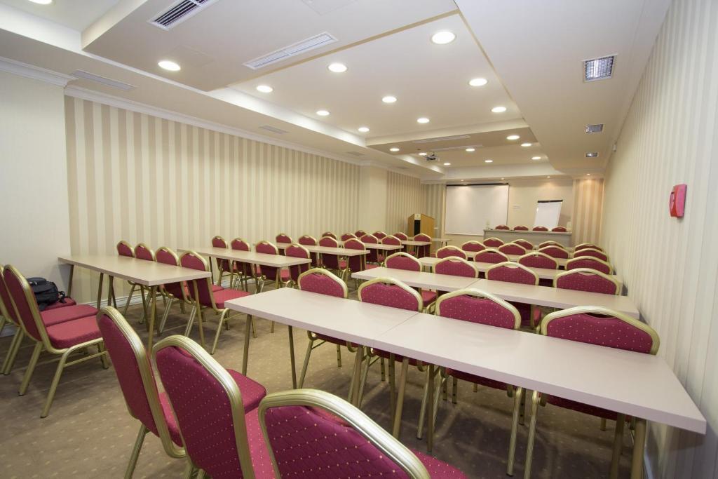 באניה לוקה Hotel Talija מראה חיצוני תמונה