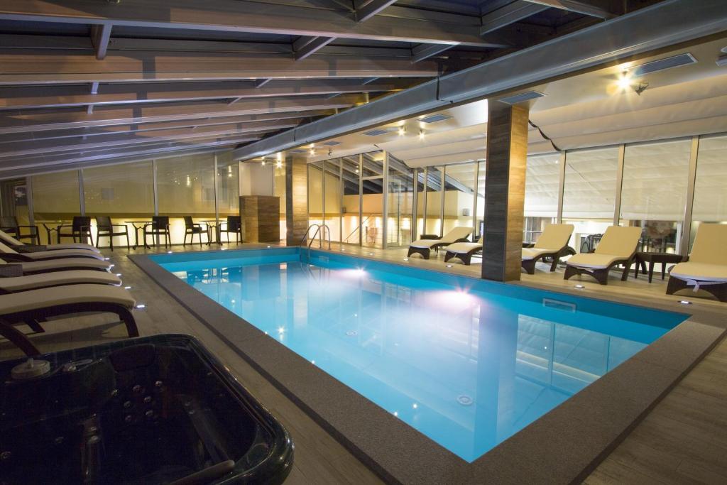 באניה לוקה Hotel Talija מראה חיצוני תמונה
