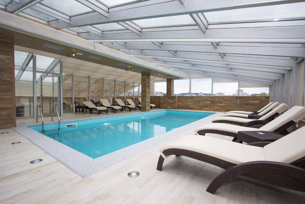 באניה לוקה Hotel Talija מראה חיצוני תמונה